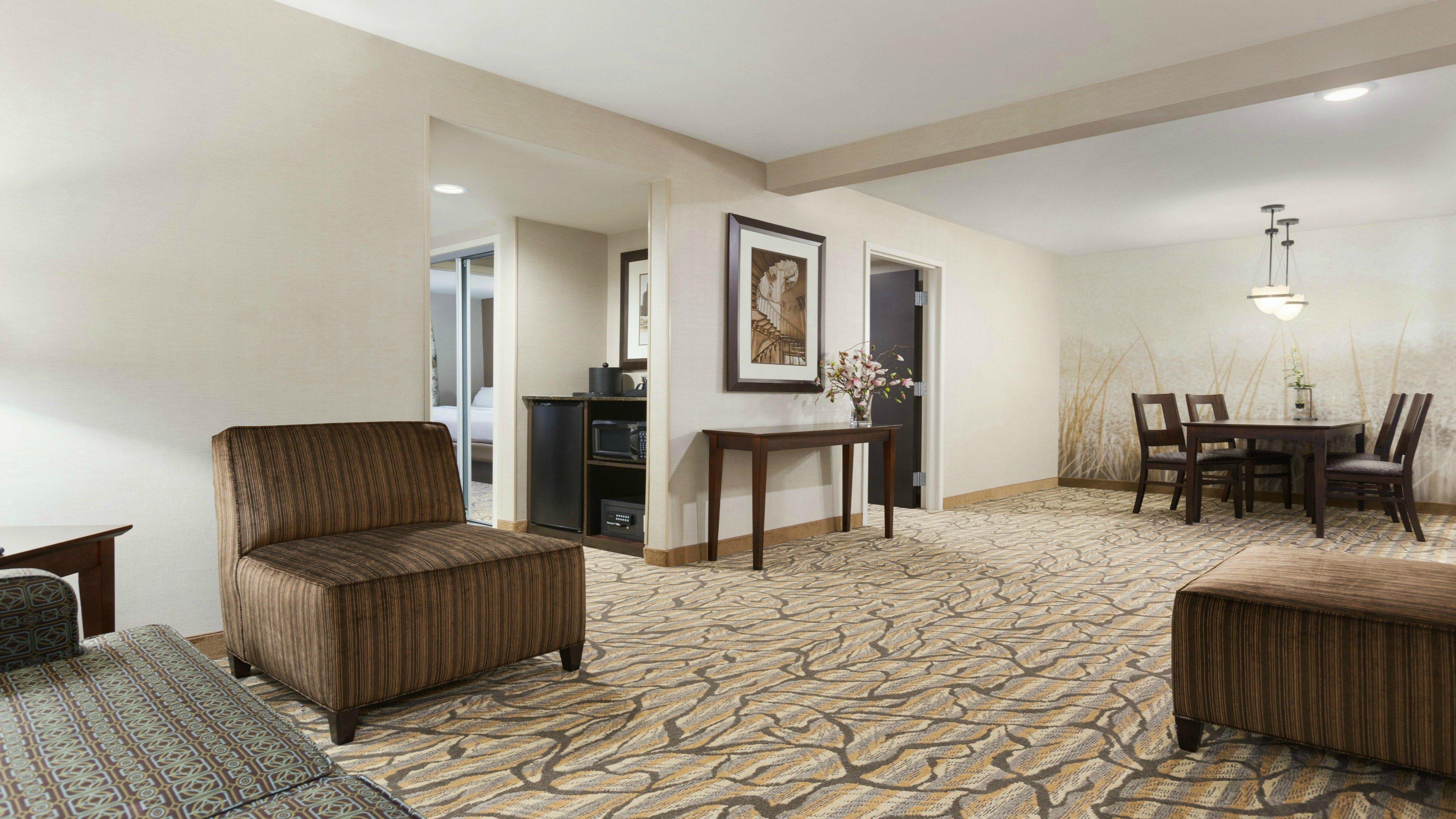 Holiday Inn Hotel & Suites Gateway By Ihg Williamsburg Zewnętrze zdjęcie